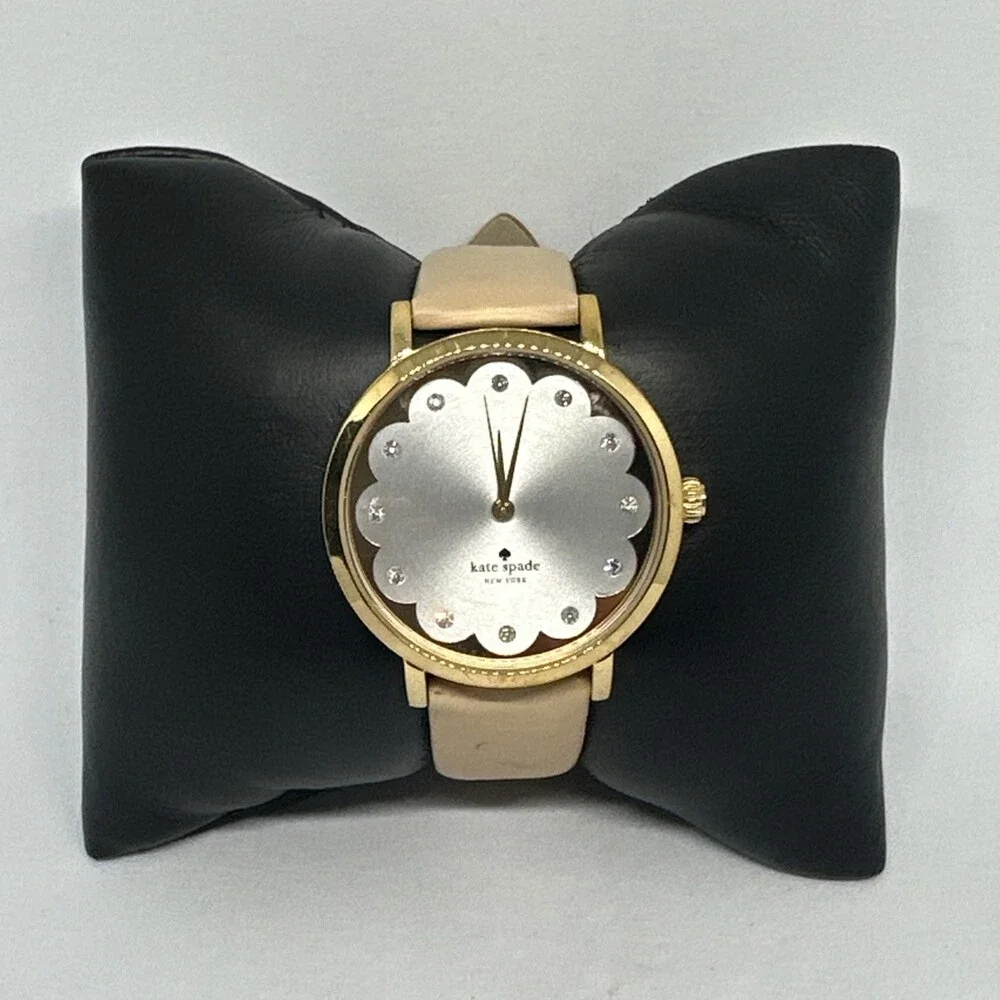 Kate Spade New York Metro 0586 Women's Beige Leather Analog Dial Watch HME645